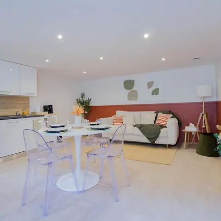 Apartment Elegante Escale A Orly